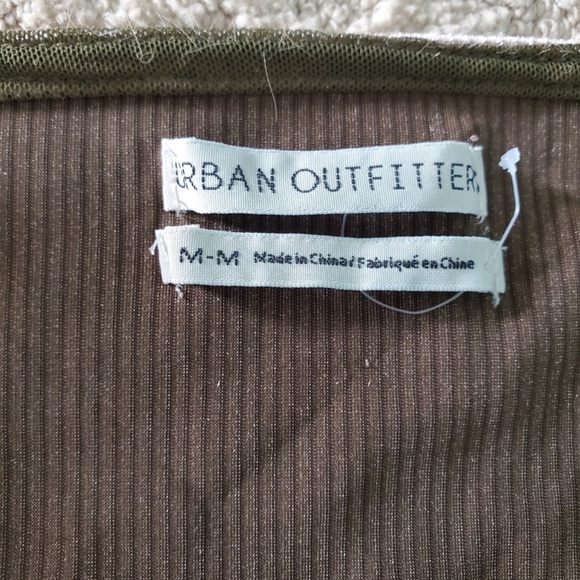 Urban Outfitters Cropped Top - Picture 3 of 5